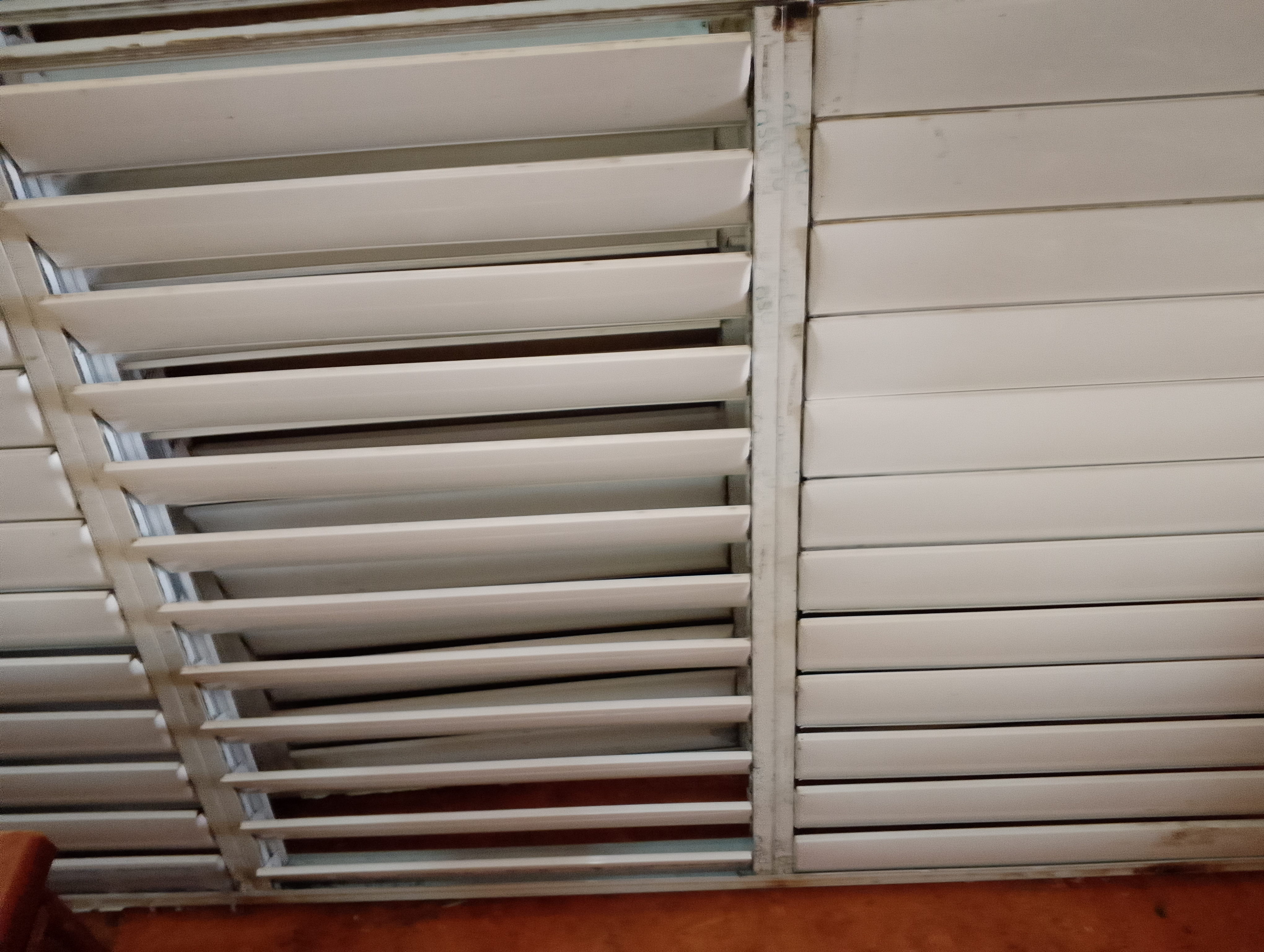 decoración y accesorios - Vendo 4 ventanas de aluminio como nueva Dos pq y G 1