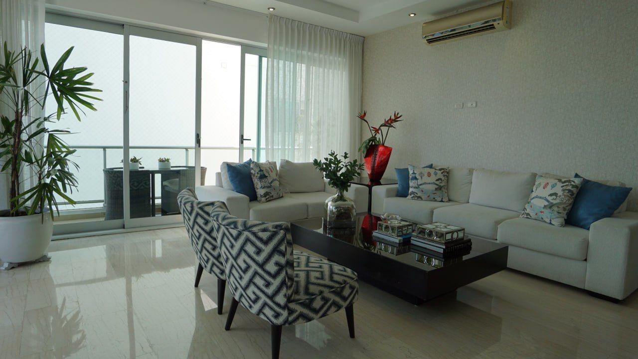 apartamentos - Naco linea blanca piso 8 3 habitaciones 3.5 banos estar balcon  3