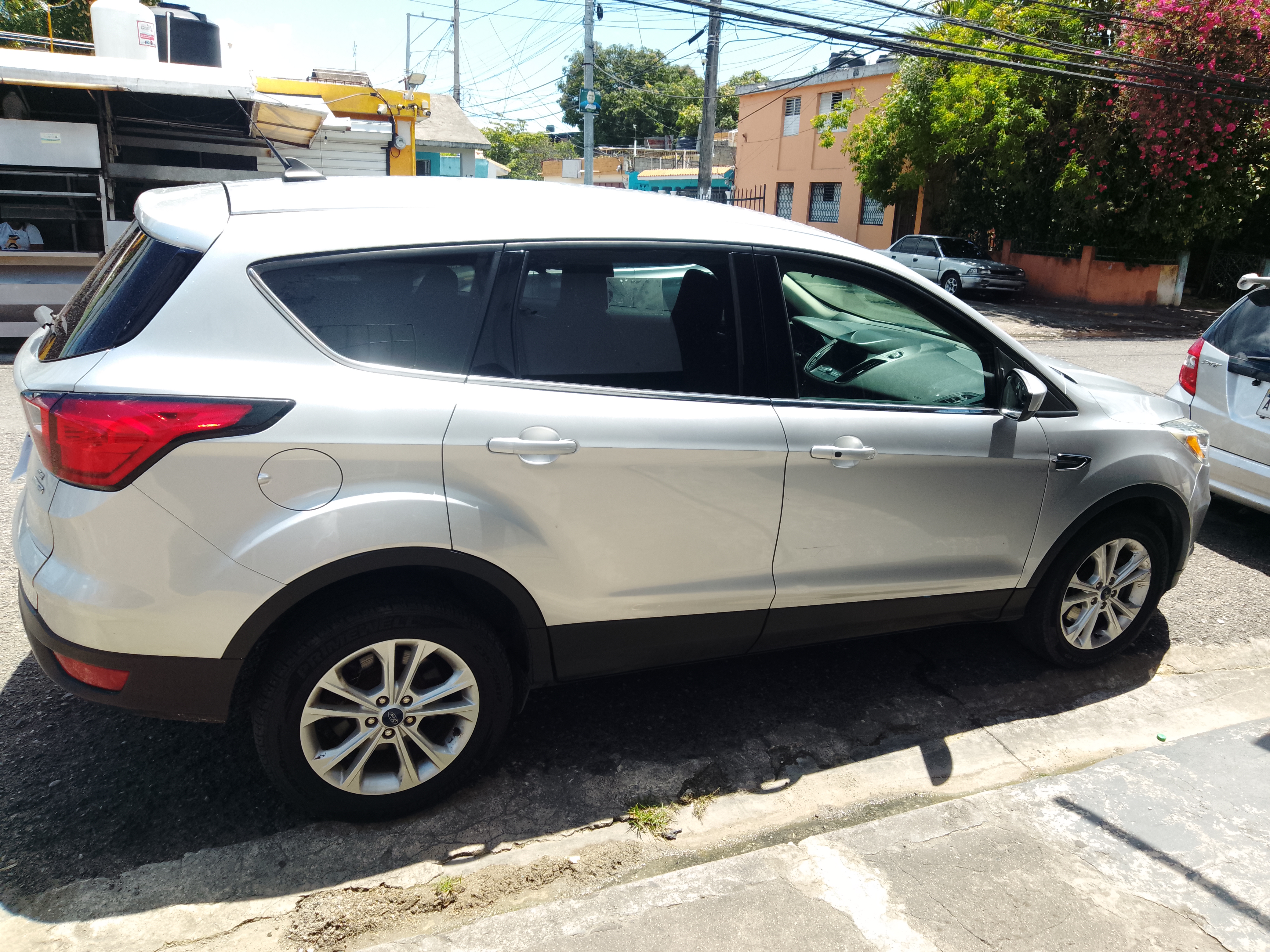 jeepetas y camionetas - FORD ESCAPE 2019 4X4 RECIÉN IMPORTADA CLEAN 6