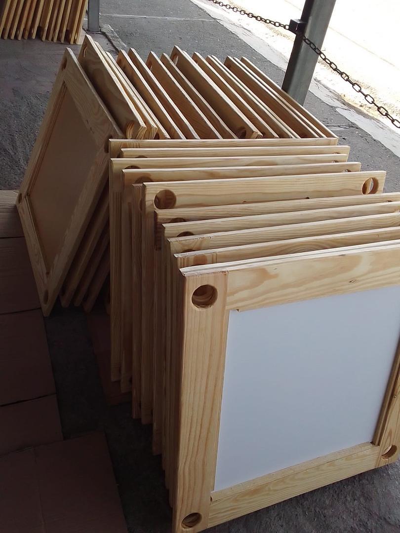 hobby y coleccion - mesa para Dominos 
en madera 
disponibles en tienda 🏬 
envío📦costo adicional 
