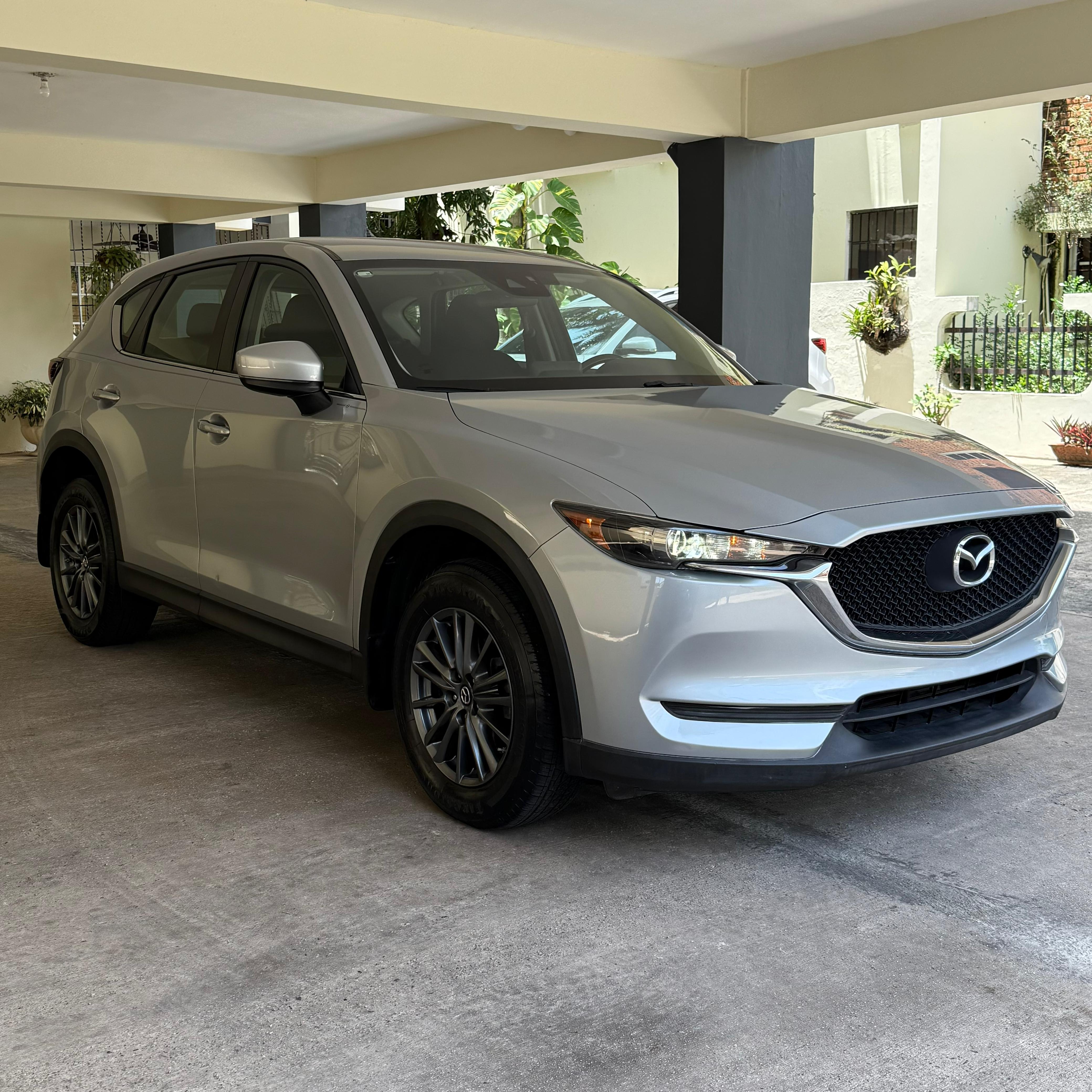 jeepetas y camionetas - Mazda CX5 3