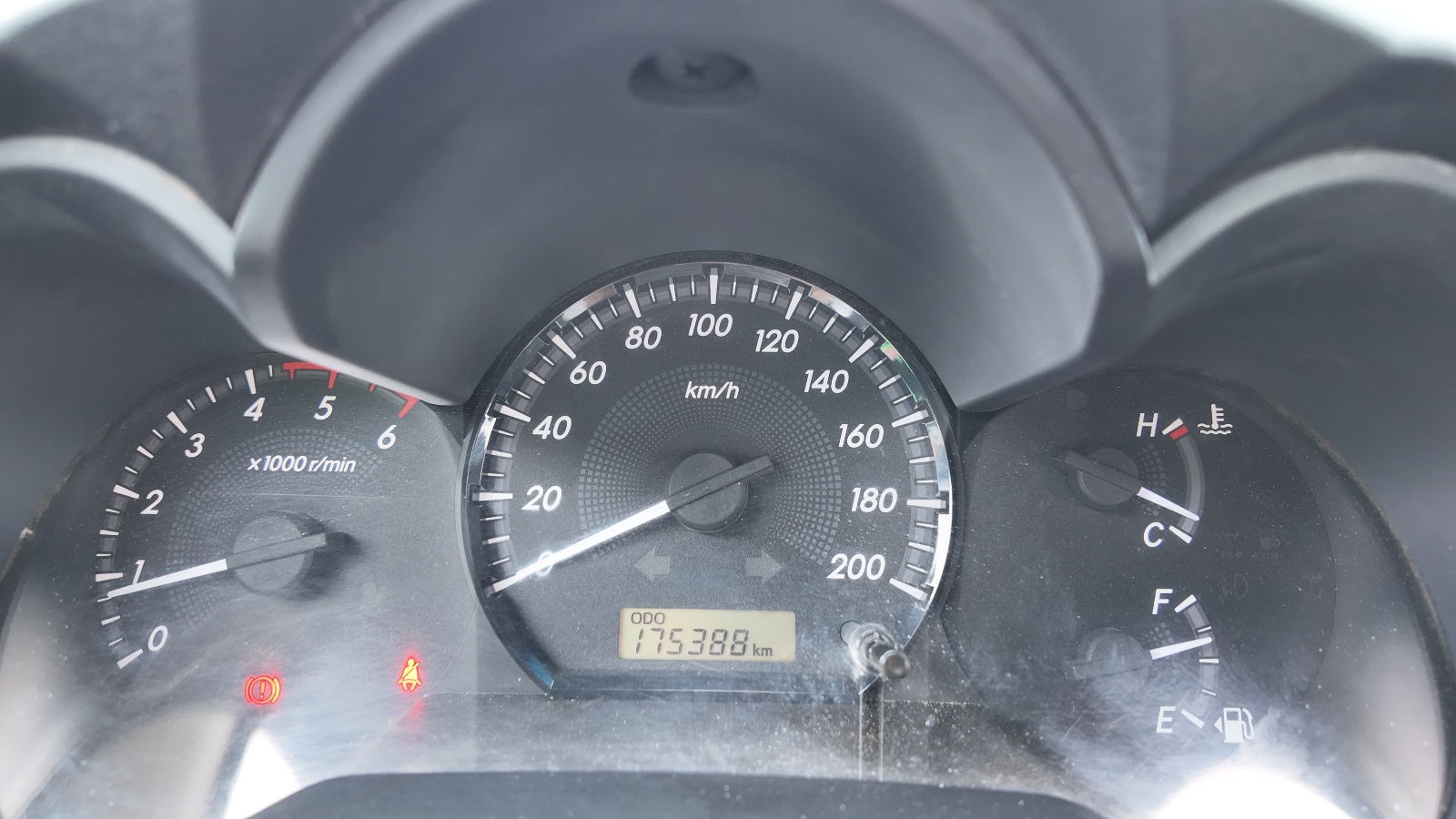 jeepetas y camionetas - TOYOTA HILUX 2012 1