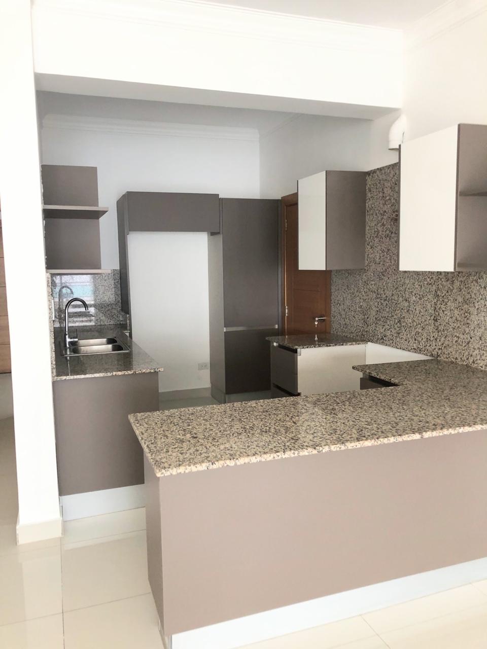 apartamentos - Hermoso apartamento en alquiler en Naco 2