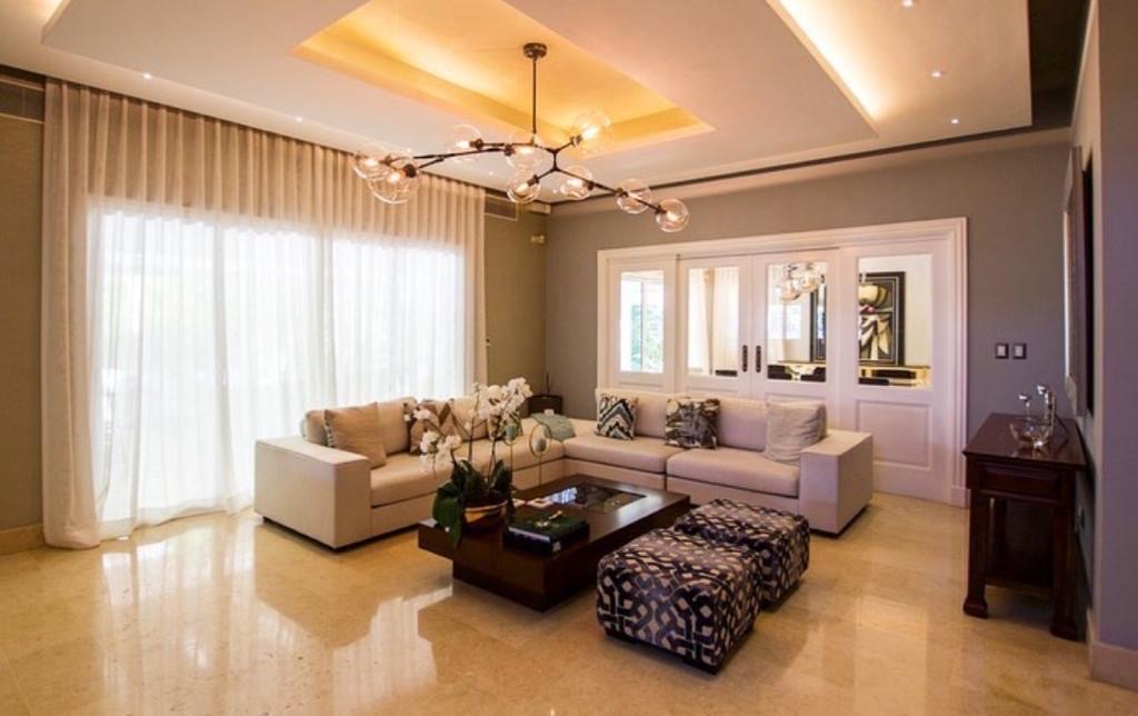 casas - venta de casa en Cuesta hermosa III con 1,537mts en el Distrito Nacional  4