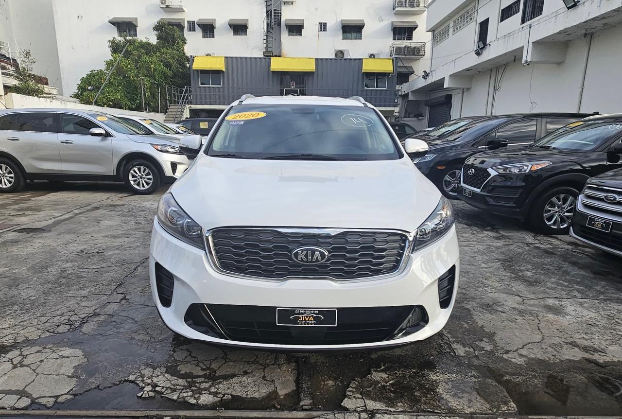 jeepetas y camionetas - 2020 Kia Sorento LX 9