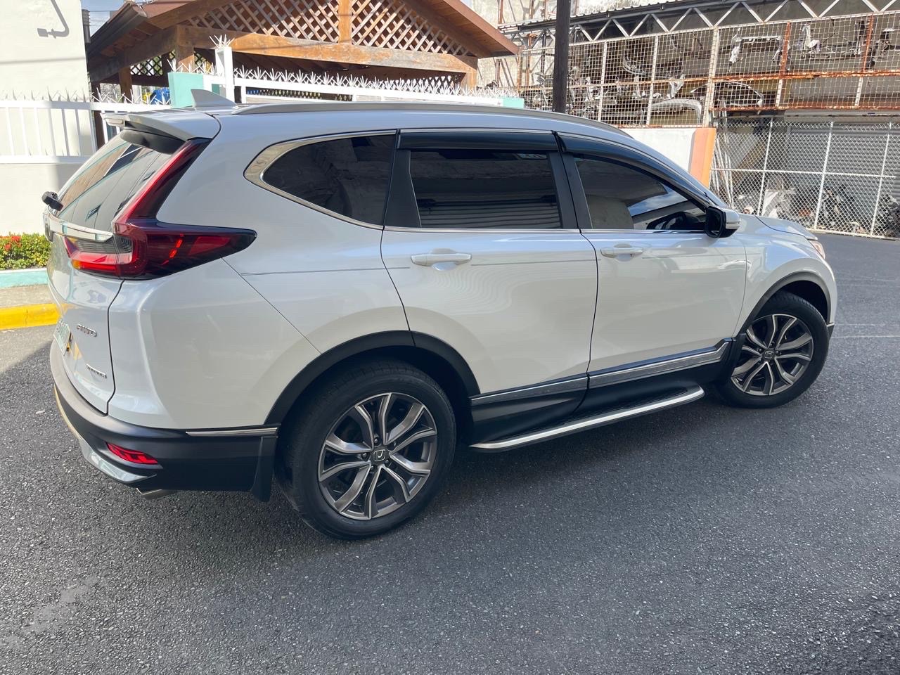 jeepetas y camionetas - VENDO  Honda CRV 2020 Touring Clean Carfax 3