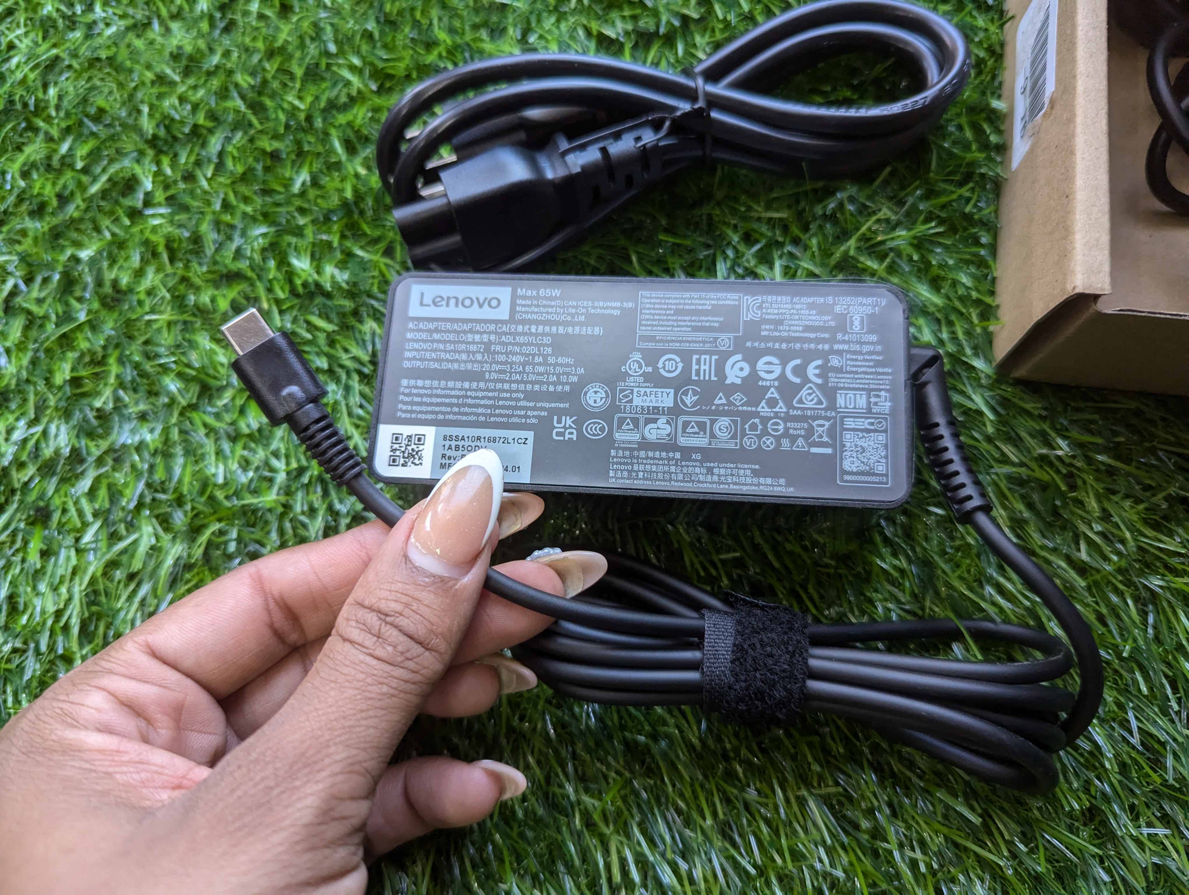 accesorios para electronica - cargador Lenovo para laptops tipoc  1