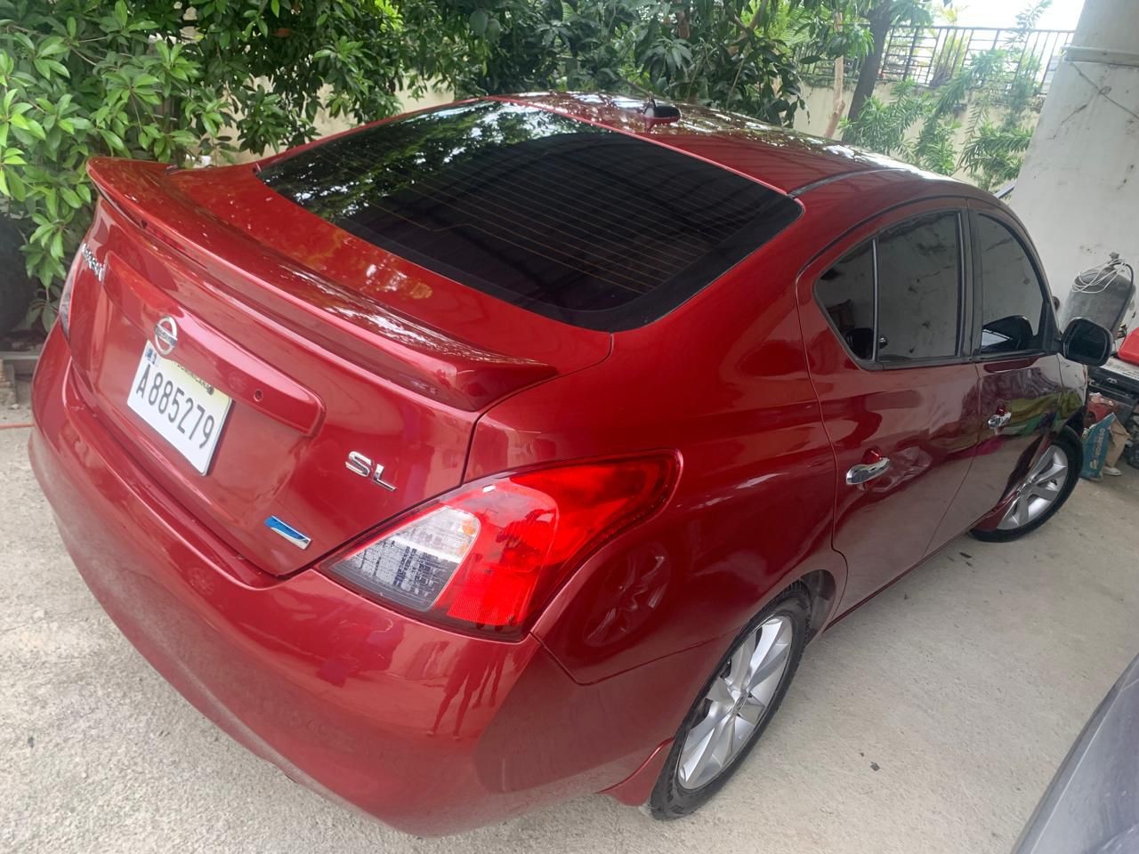 carros - Nissan versa 2014 en excelentes condiciones.  1