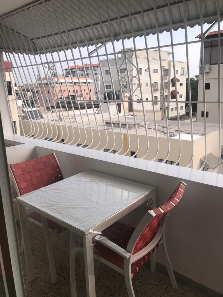 apartamentos - Apartamento en gazcue a 1 minuto de hacienda  7