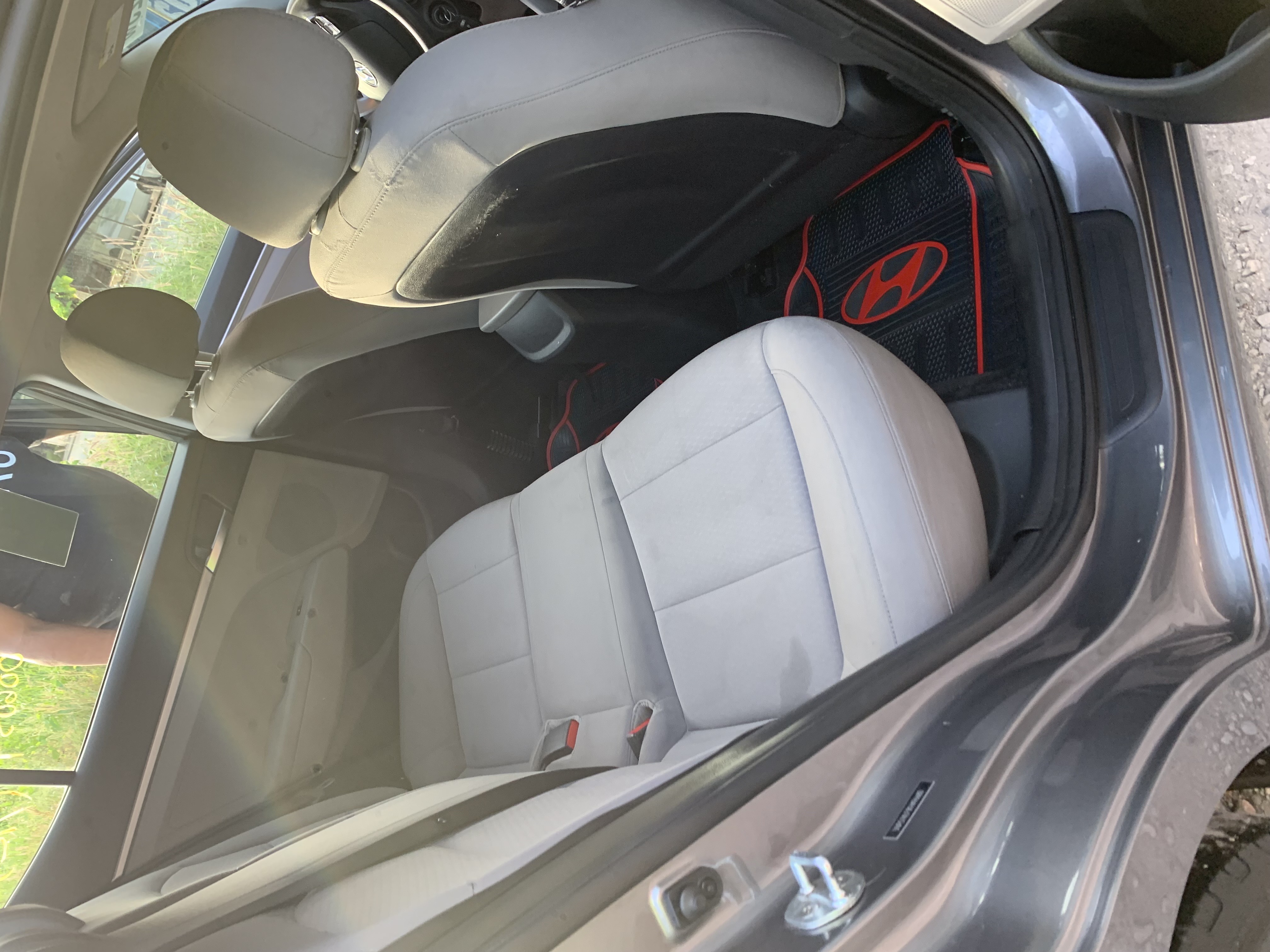 carros - 2019 Hyundai Elantra SE
Recién importado  7