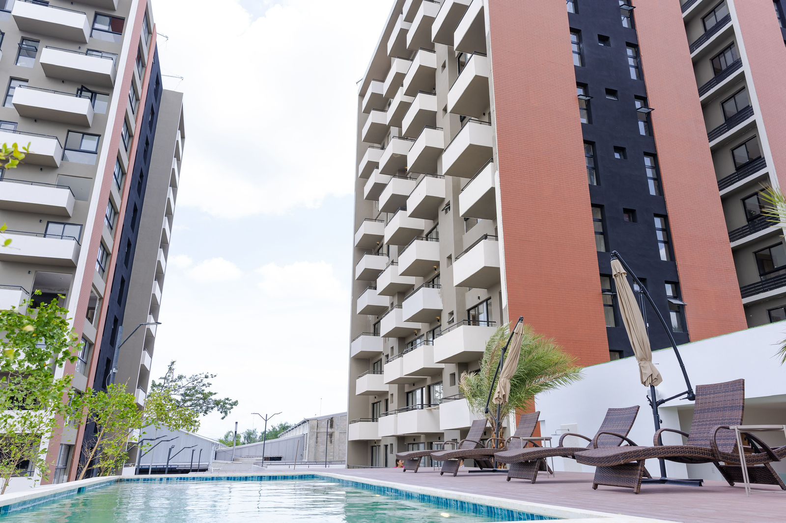 apartamentos - Modernos y Comodos Apartamentos en Ave. Hispanoame 1