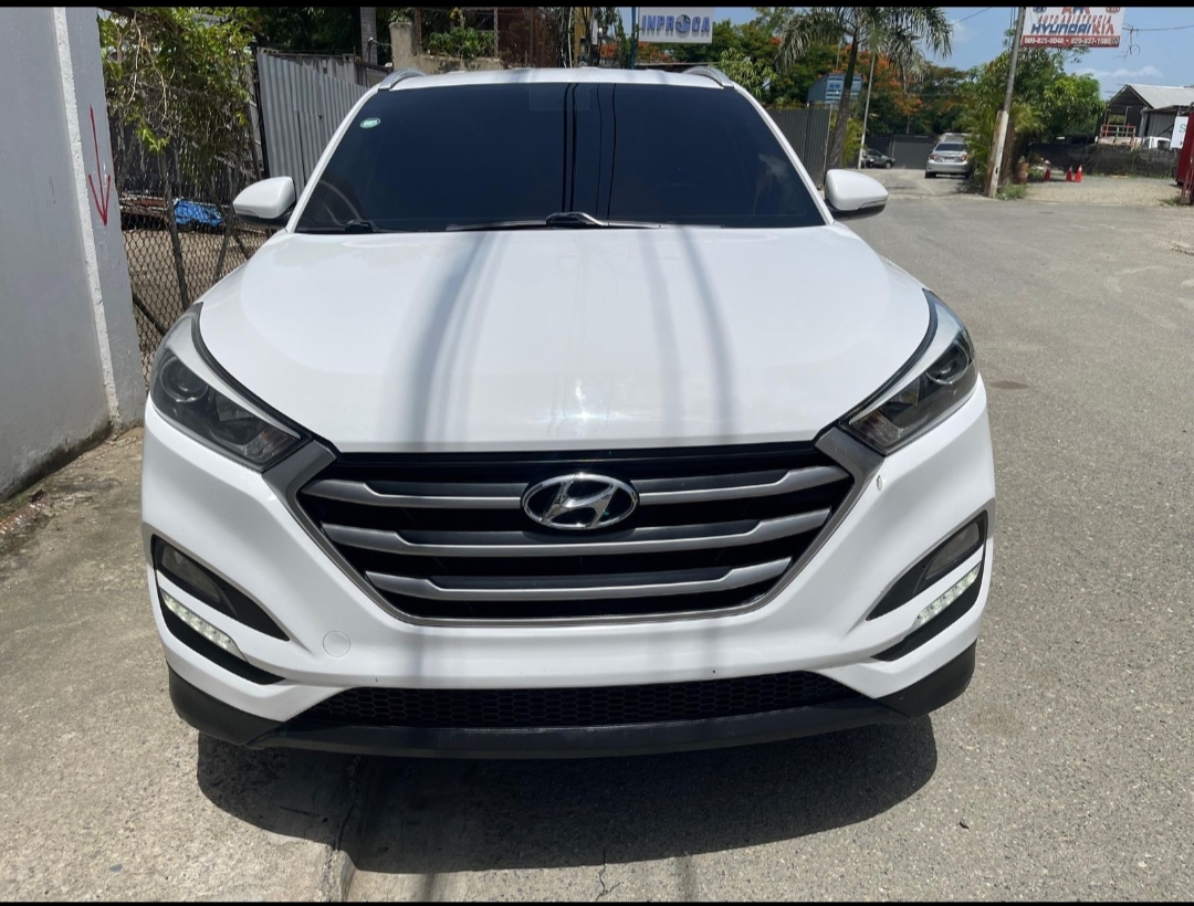 jeepetas y camionetas - Hyundai Tucson 2017 0