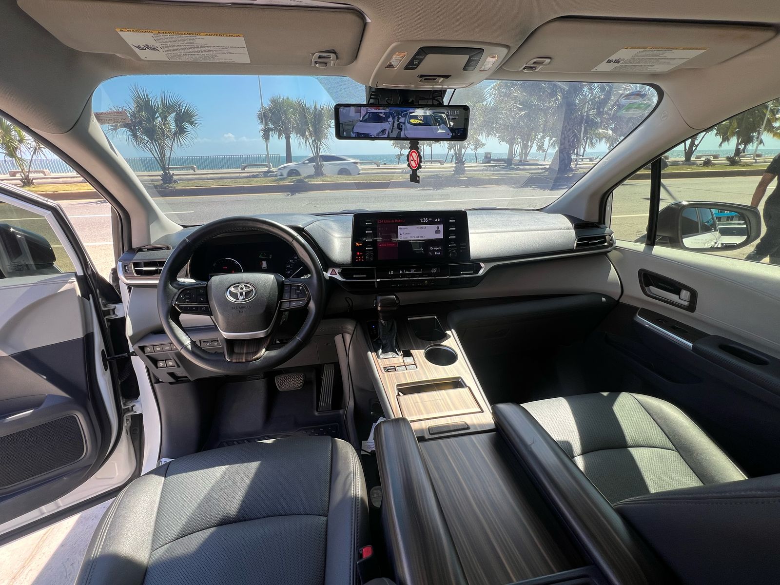 jeepetas y camionetas - Toyota Sienna 2021 5