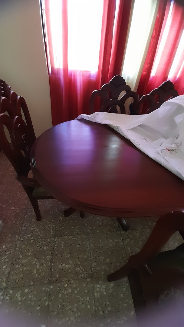 muebles y colchones - Comedor 6 sillas en caoba 1