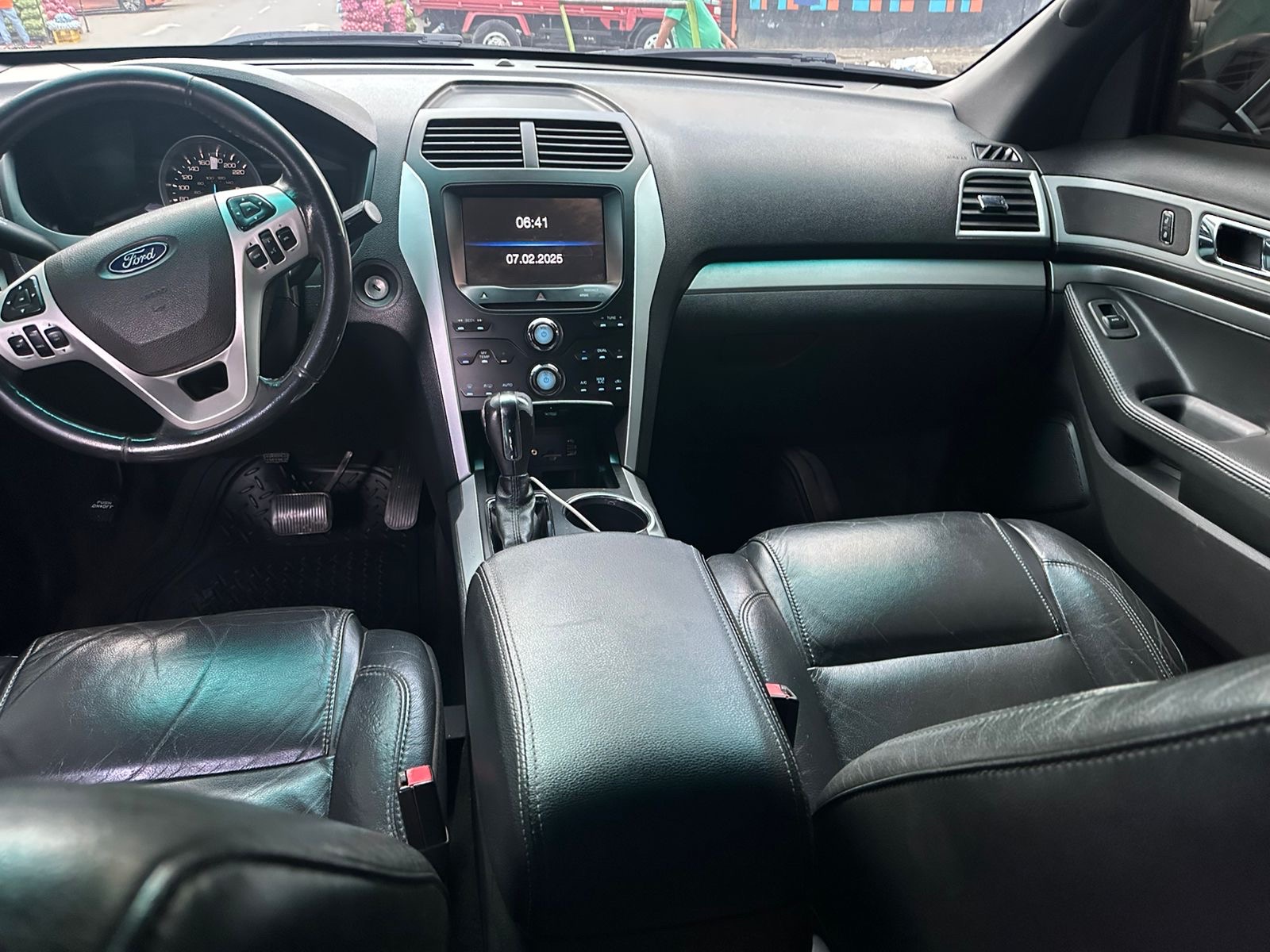 jeepetas y camionetas - se vende Ford Explorer año 2012 6