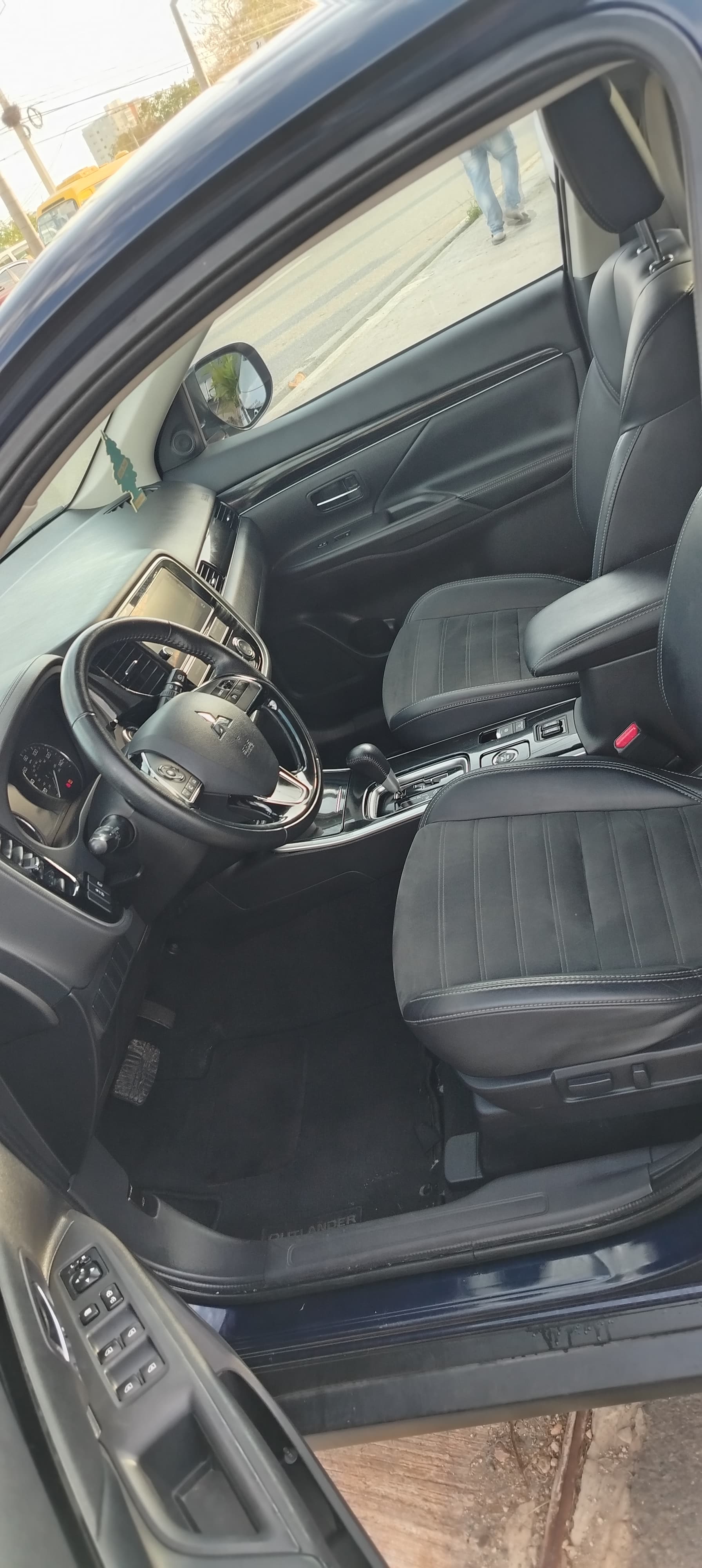 jeepetas y camionetas - mitsubishi outlander 2019 4