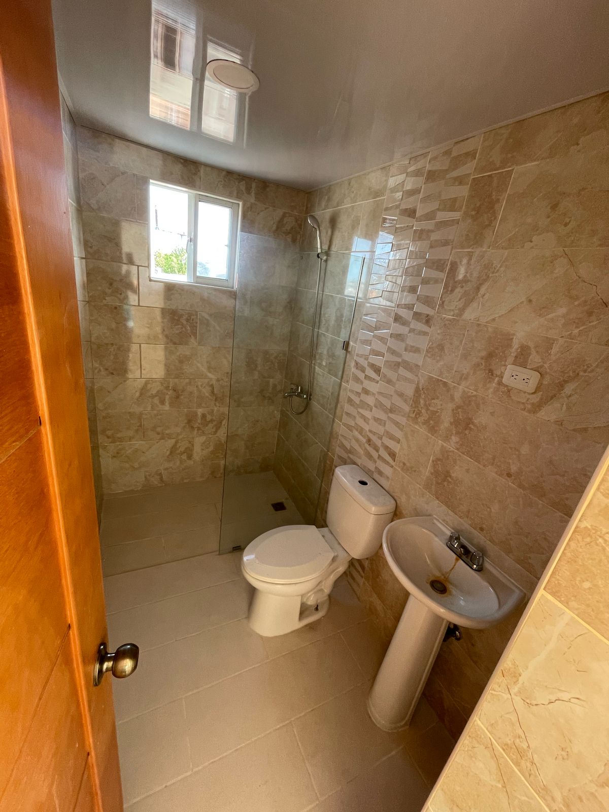 apartamentos - apartamento en venta 3er nivel nuevo a estrenar  2
