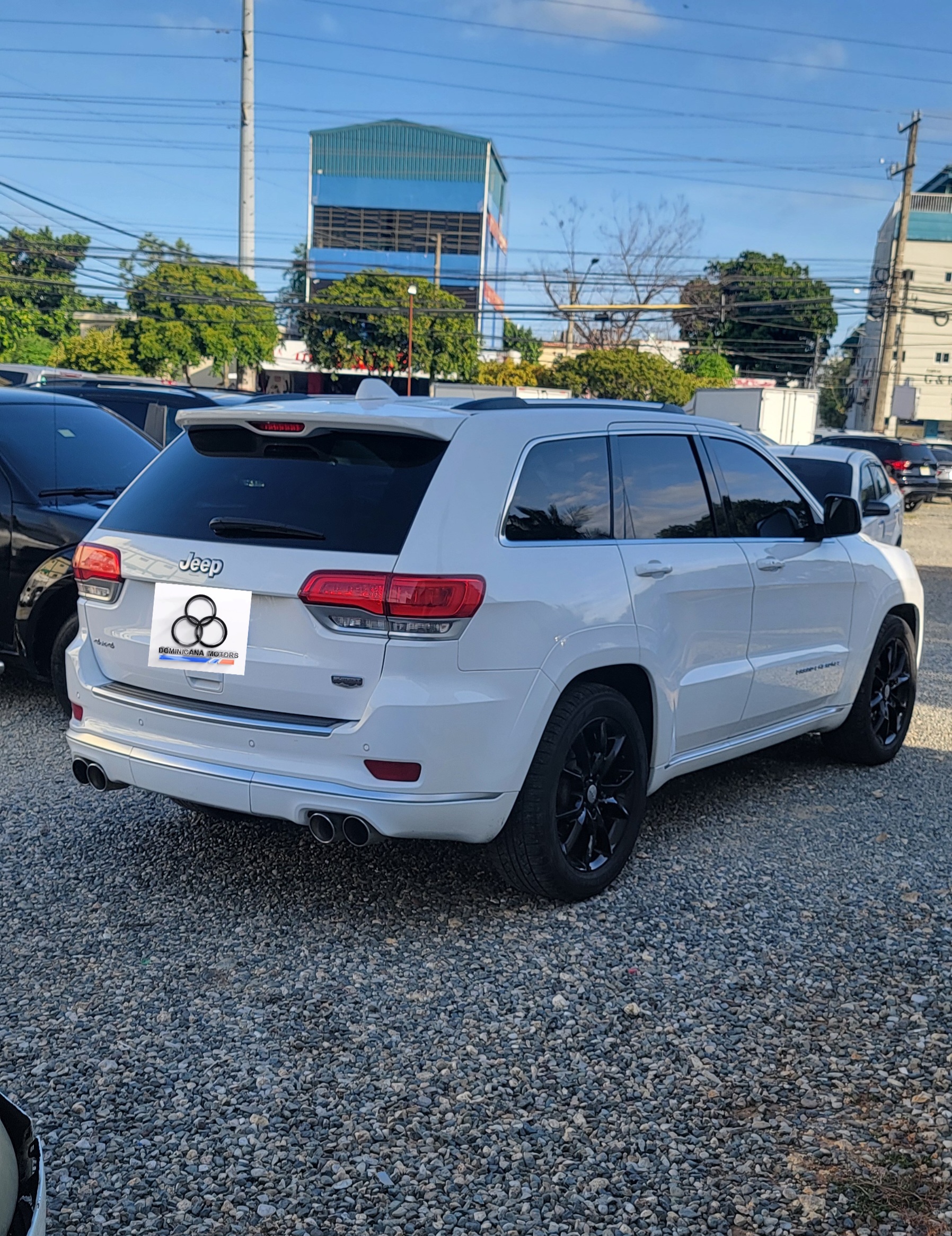 jeepetas y camionetas - JEEP GRAND CHEROKEE SUMMIT 2016 9