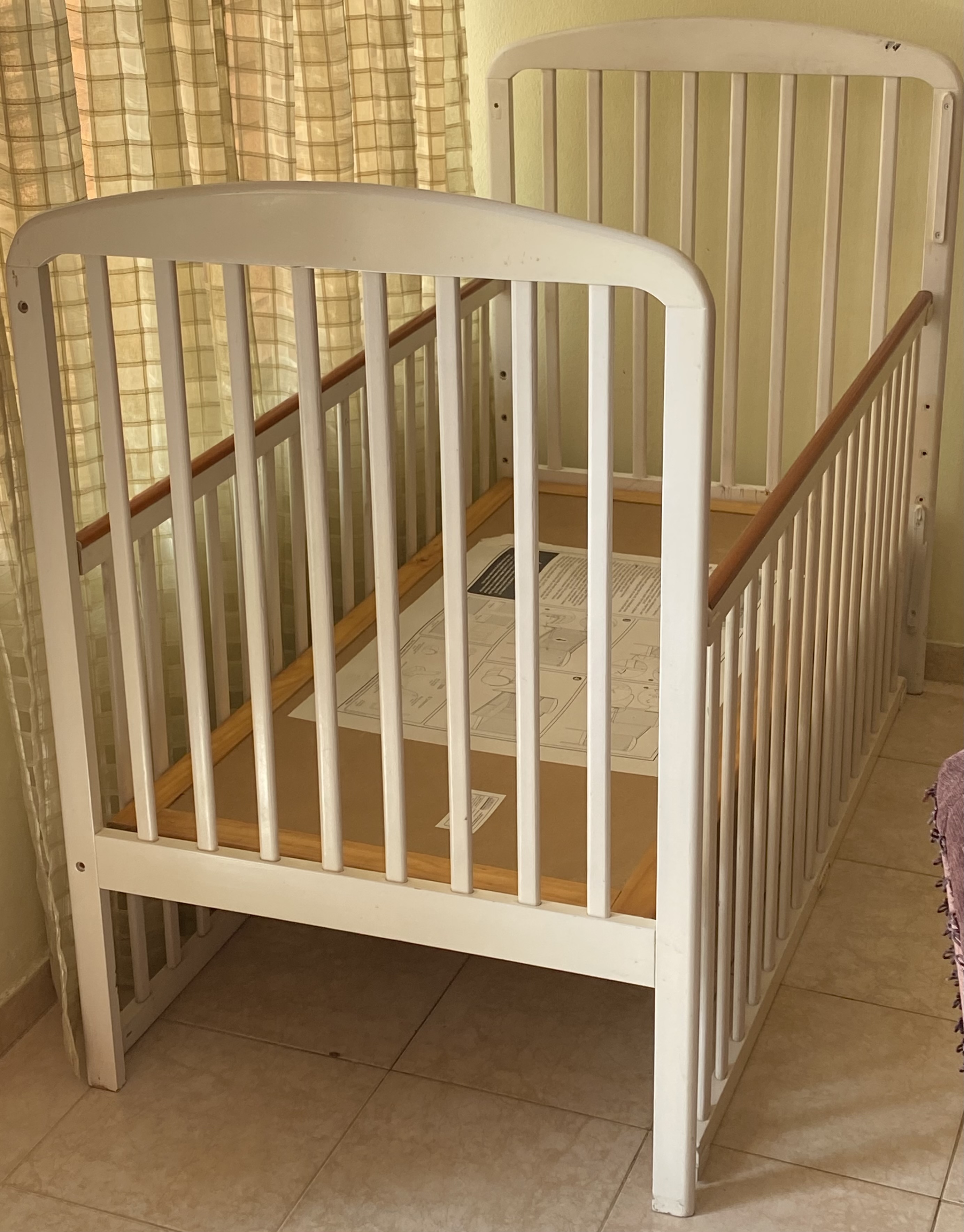 muebles - Cuna usada de Bebé(Sin colchón) 0