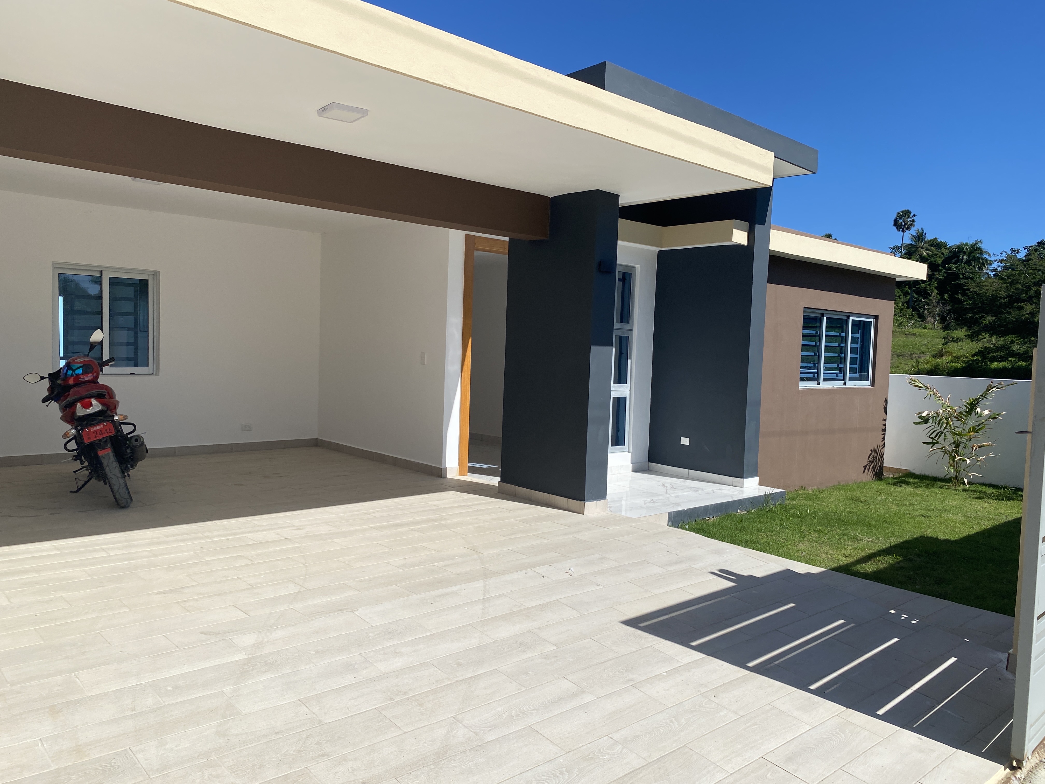 casas - casa nueva con patio en puerto plata 