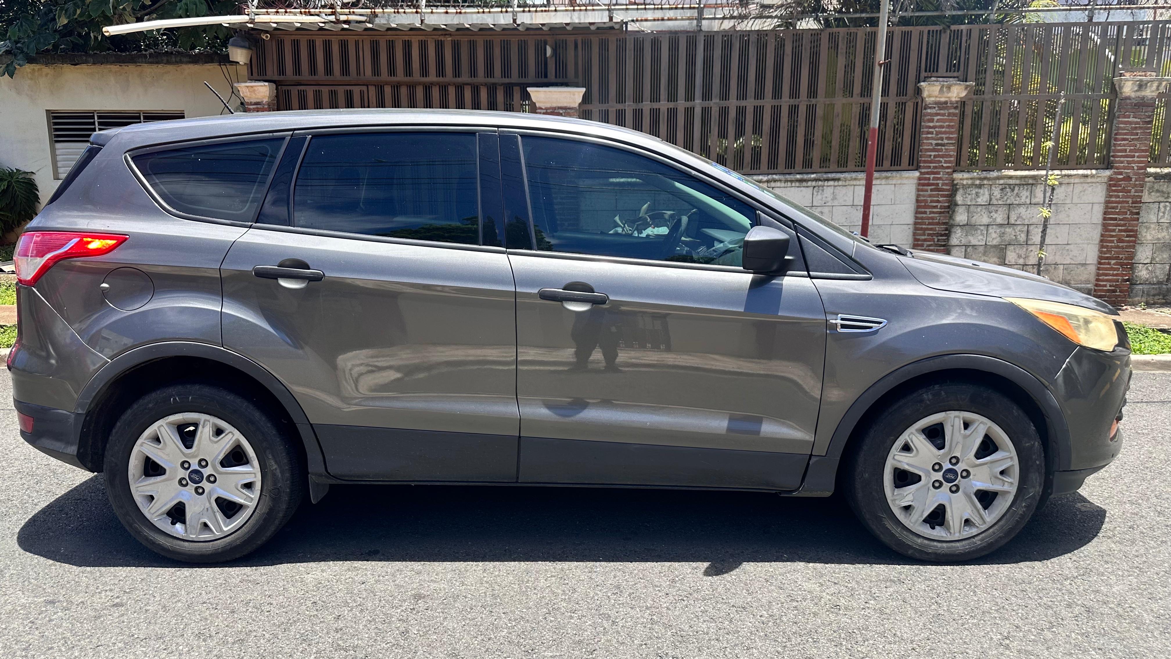 jeepetas y camionetas - Ford Escape 2014
