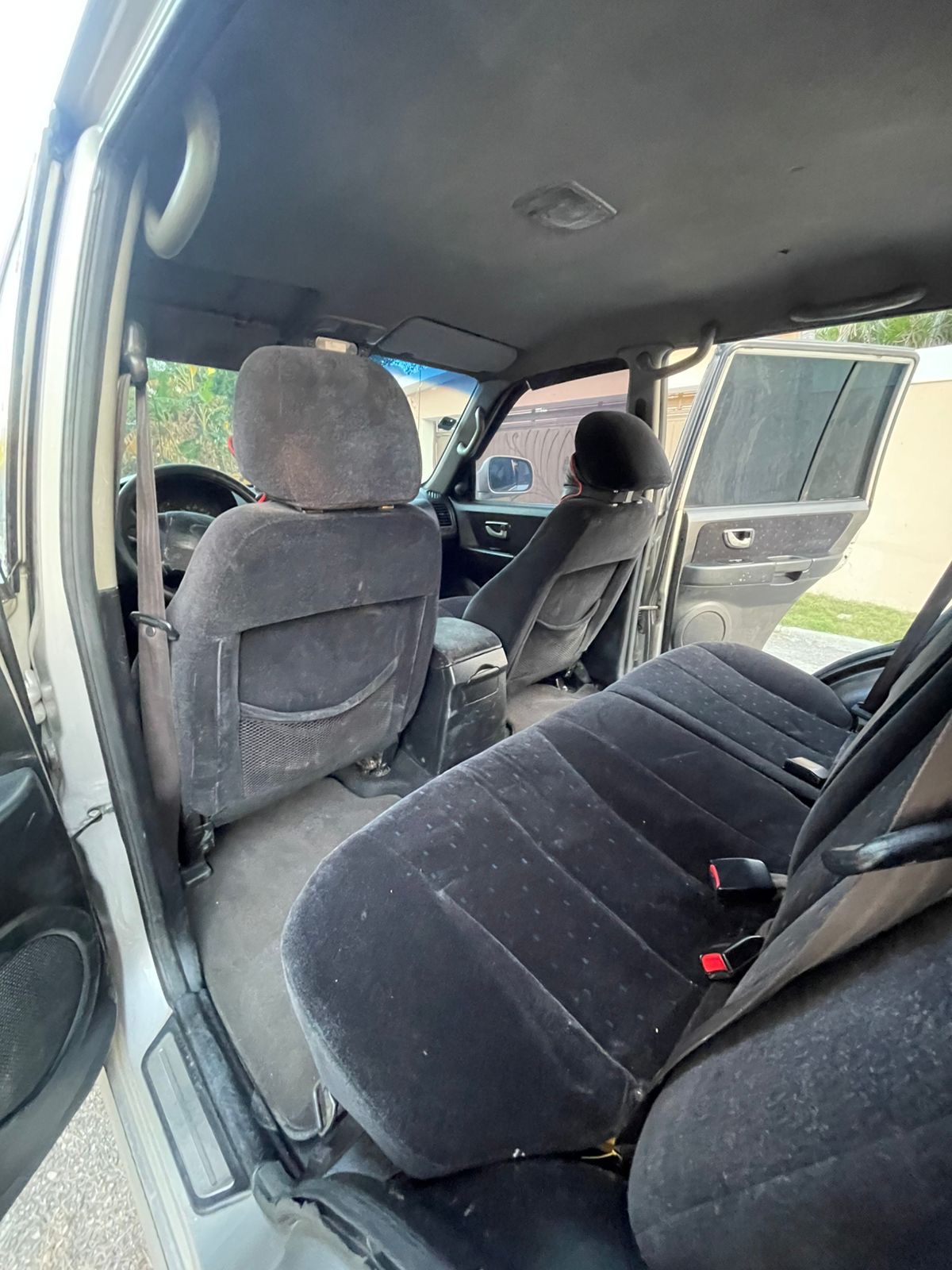 jeepetas y camionetas - Vendo hiwndai terracan buena condición  5