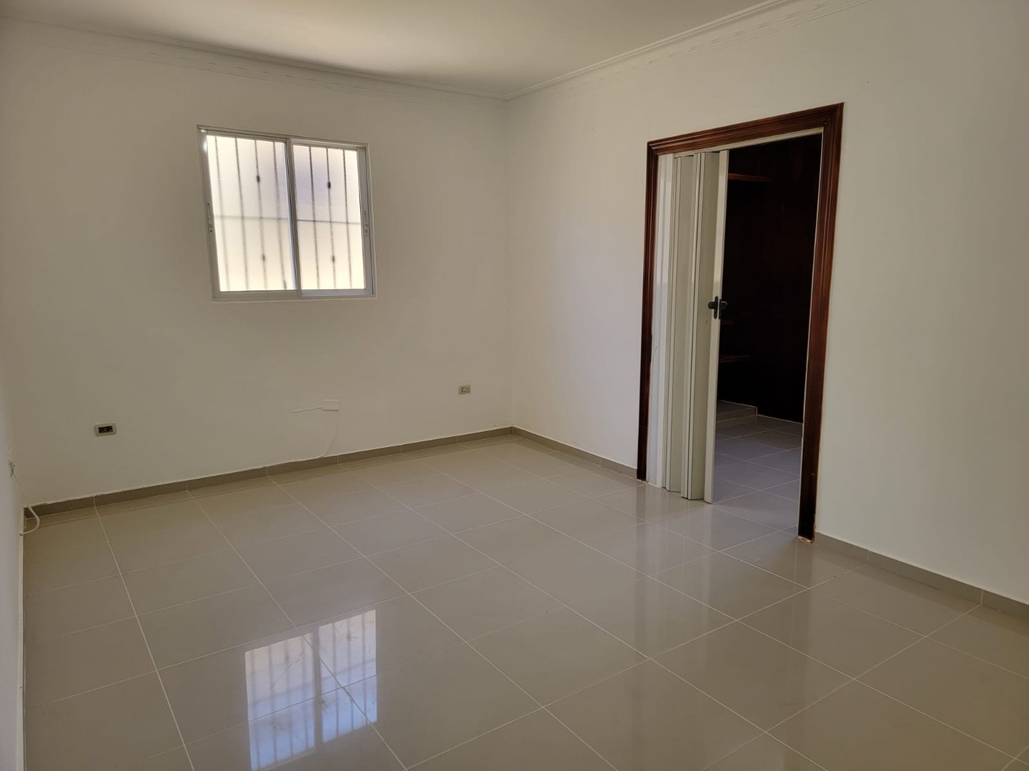 casas - Se Vende Residencia de 2 Niveles en Villa Maria  7