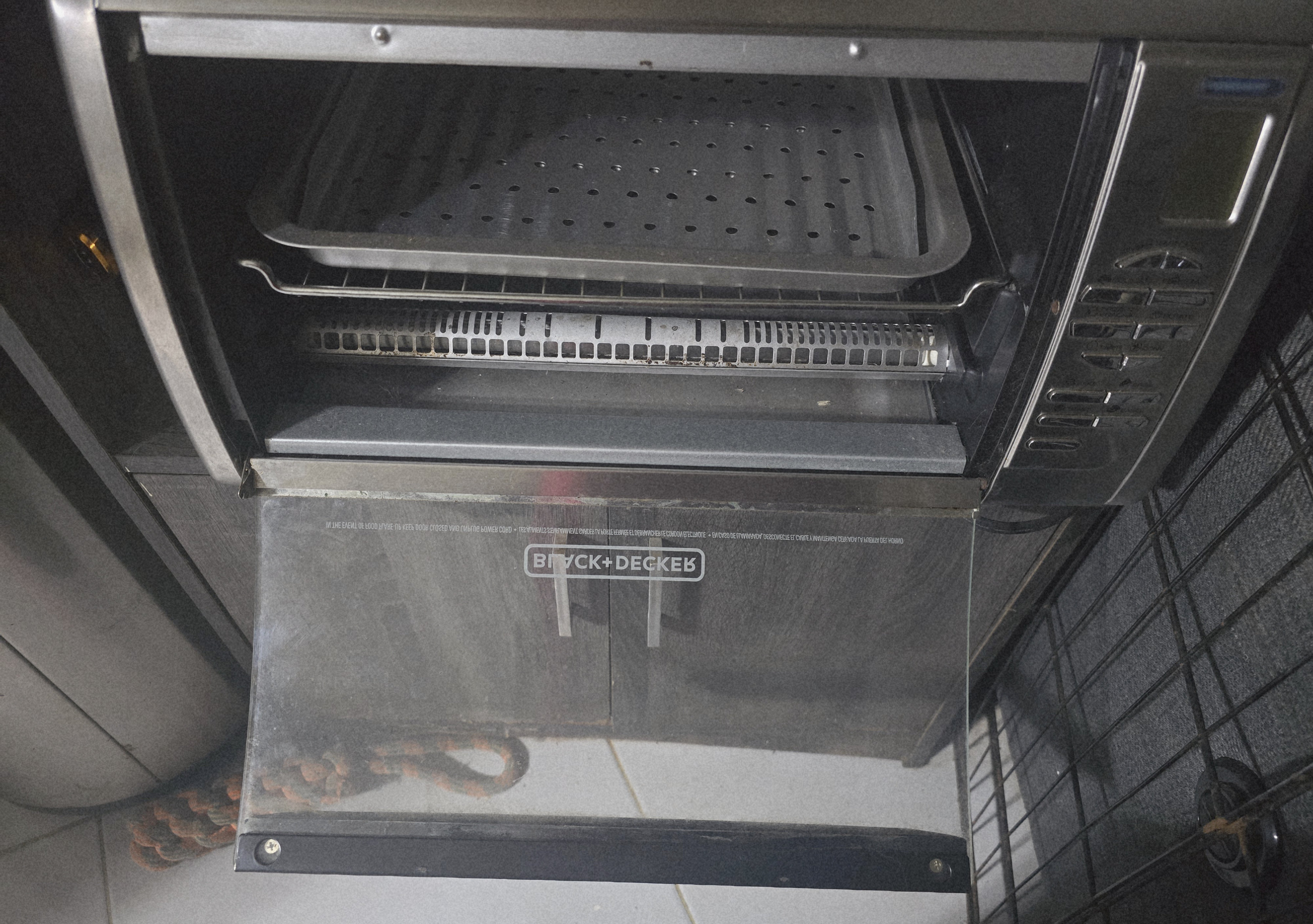 electrodomesticos - Horno Digital black and decker en acero inoxidable plateado 0