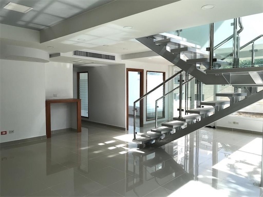 oficinas y locales comerciales - Local en torre corporativa 1