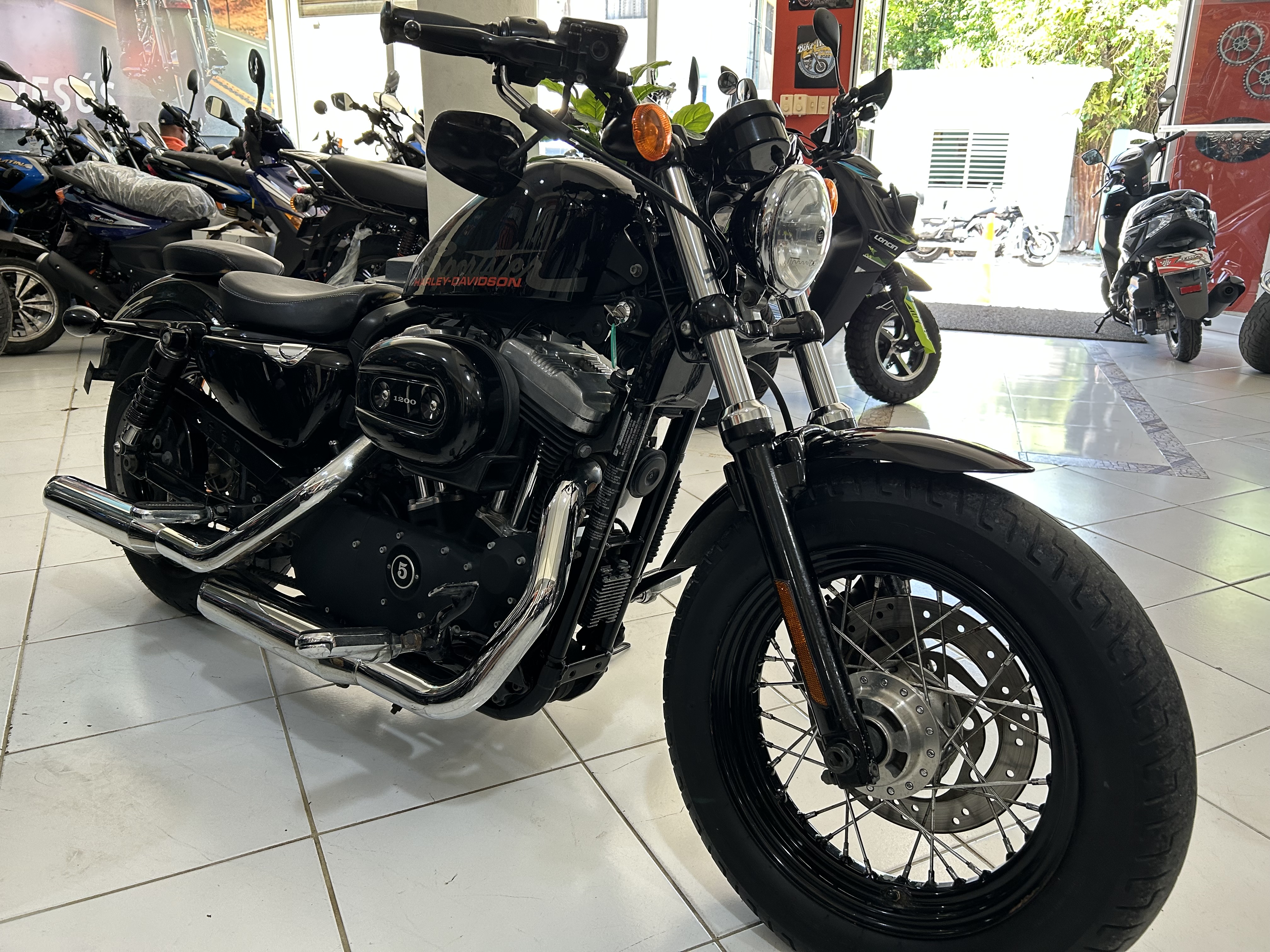 motores y pasolas - Harley Davidson Sportster 1200 año 2010 3