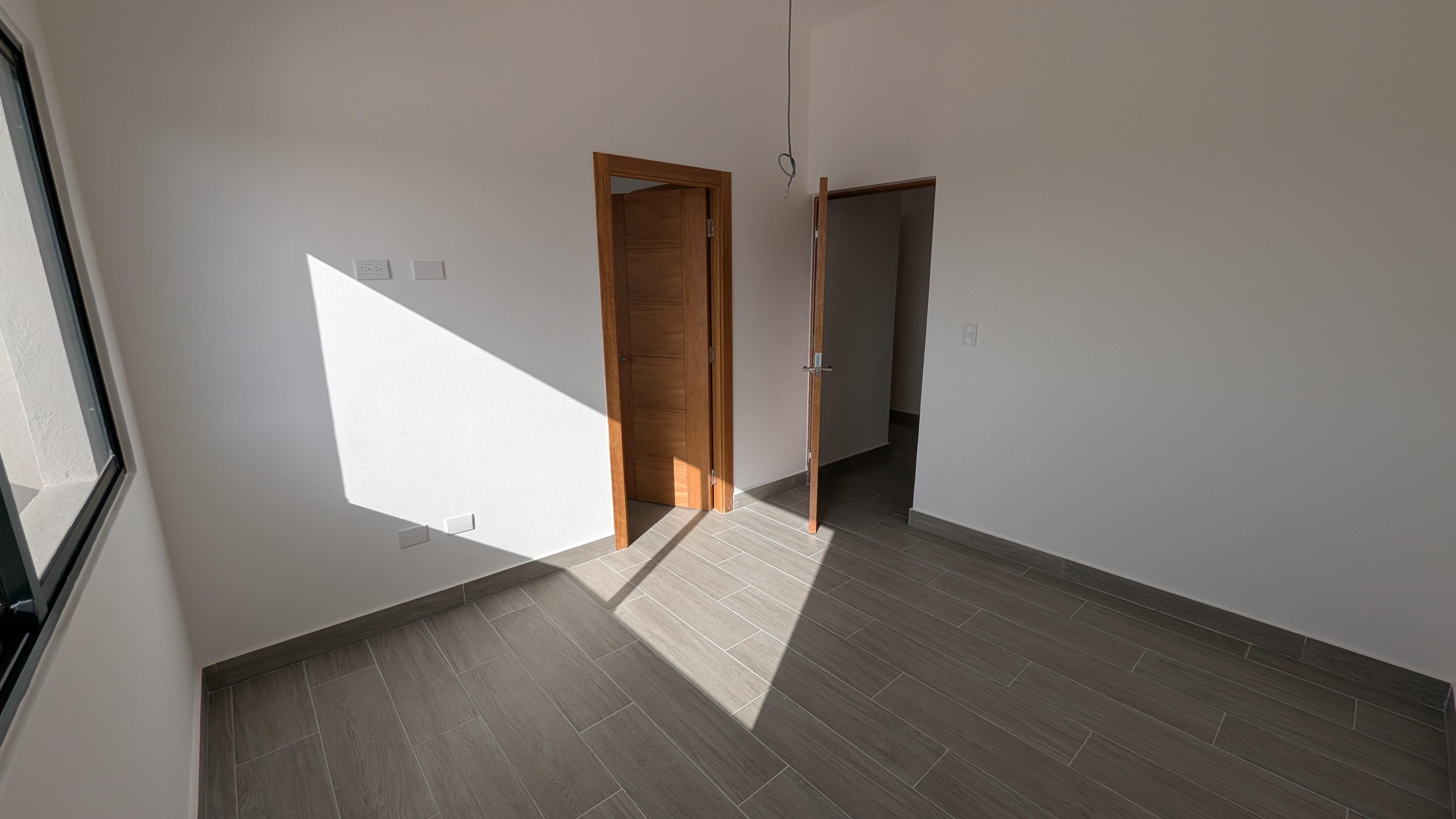 apartamentos - ALQUILO APARTAMENTO PROLONG. 27 NUEVO 2 HAB. 5