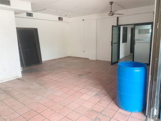 oficinas y locales comerciales - Local en Bella Vista Primer nivel  4
