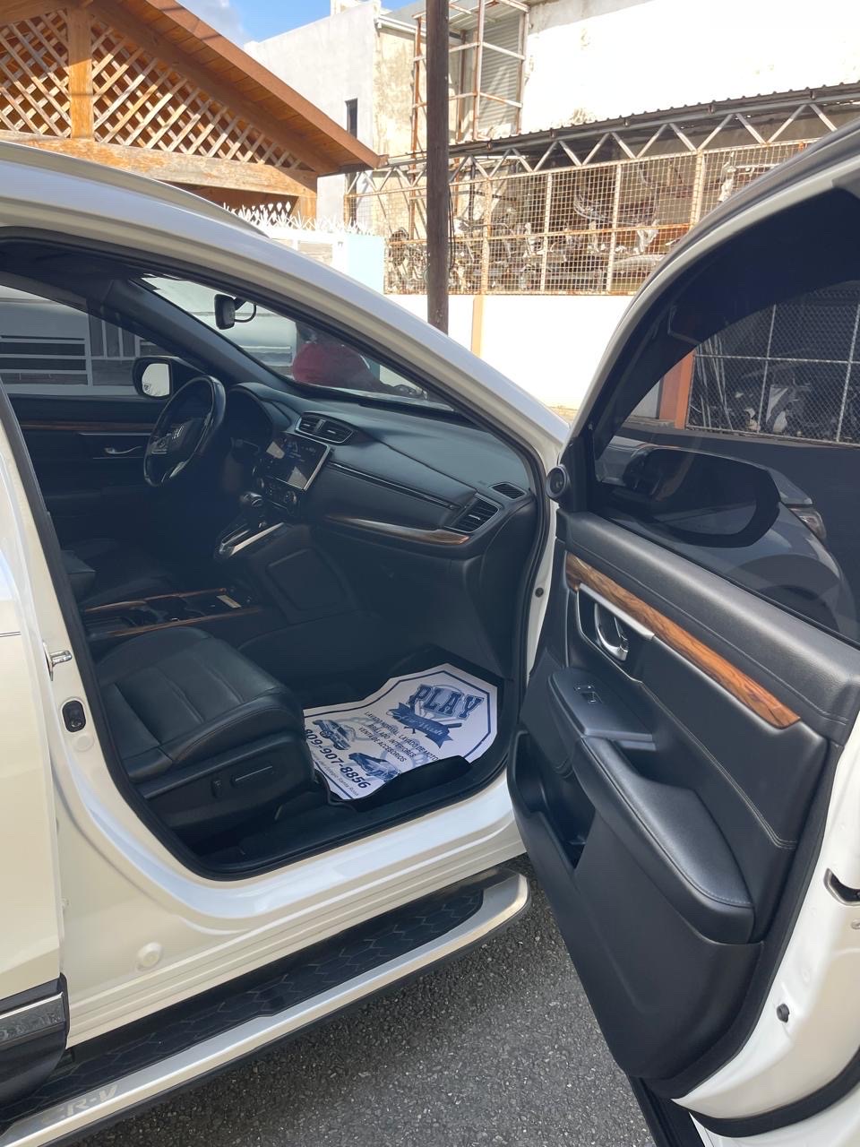 jeepetas y camionetas - VENDO  Honda CRV 2020 Touring Clean Carfax 4
