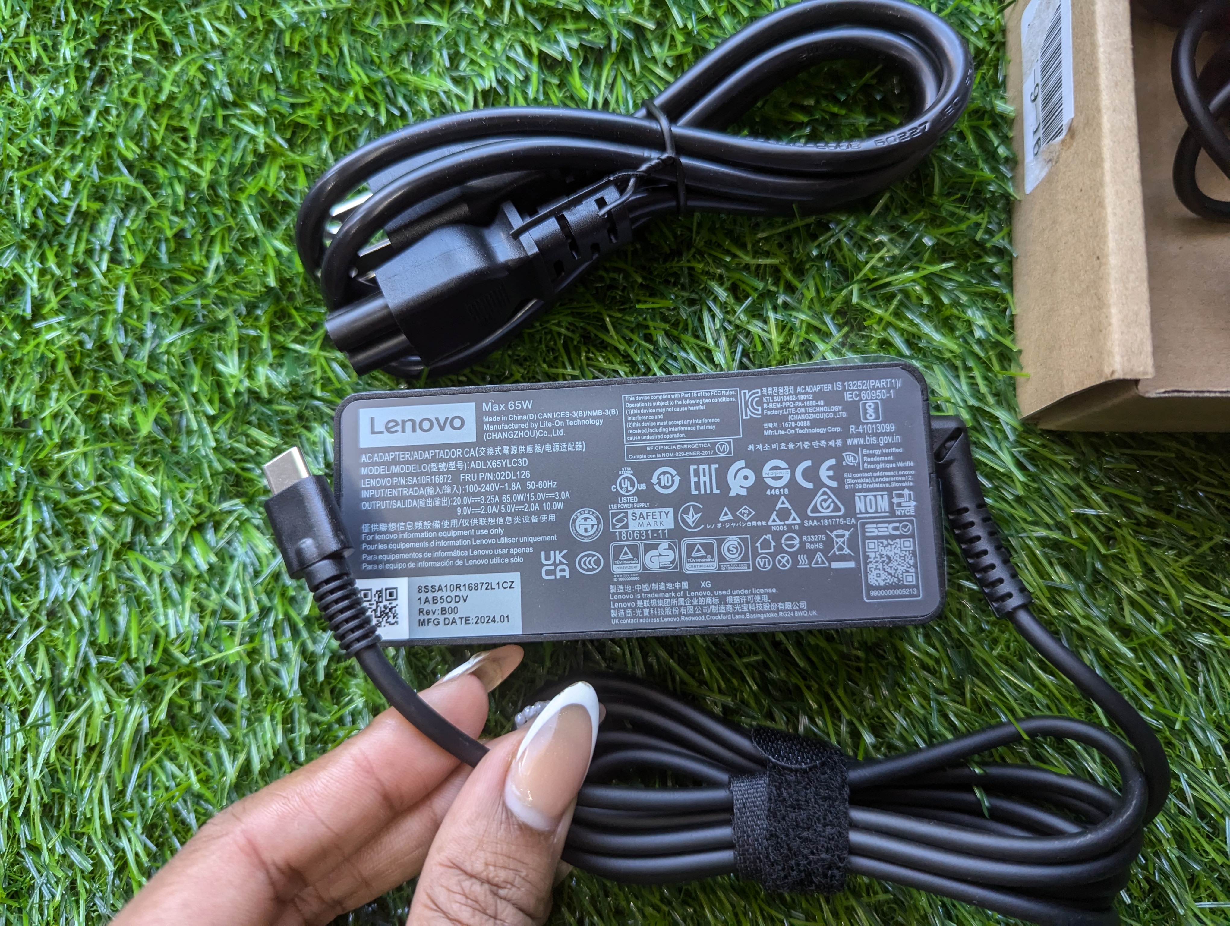accesorios para electronica - cargador Lenovo para laptops tipoc  2