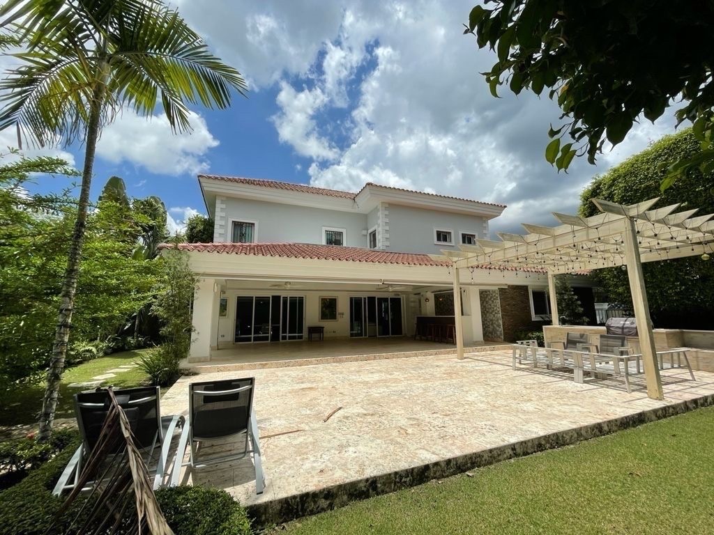 casas - venta de casa en Cuesta hermosa III con 1,537mts en el Distrito Nacional  6