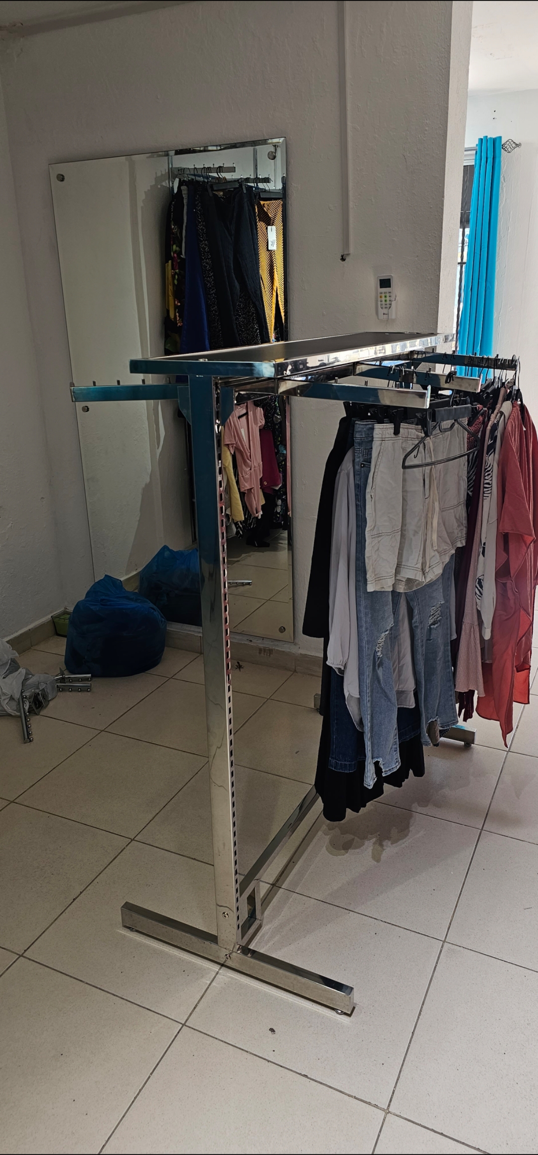 decoración y accesorios - Perchero como nuevo 1
