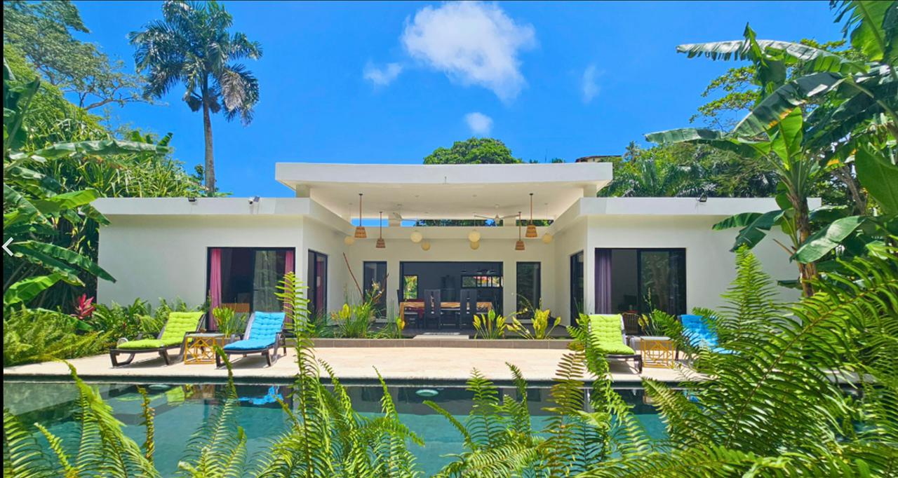 casas vacacionales y villas - Casa en venta en un entorno natural y tranquilo 0