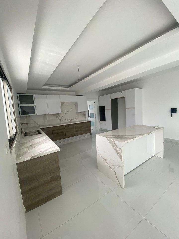 apartamentos - Apartamento en venta ubicado en Urbanización Real 3