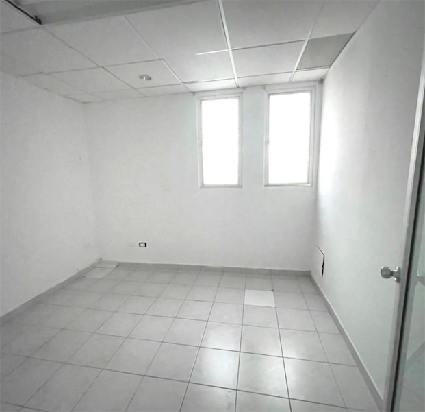 oficinas y locales comerciales - Oficina o consultorio en naco 1