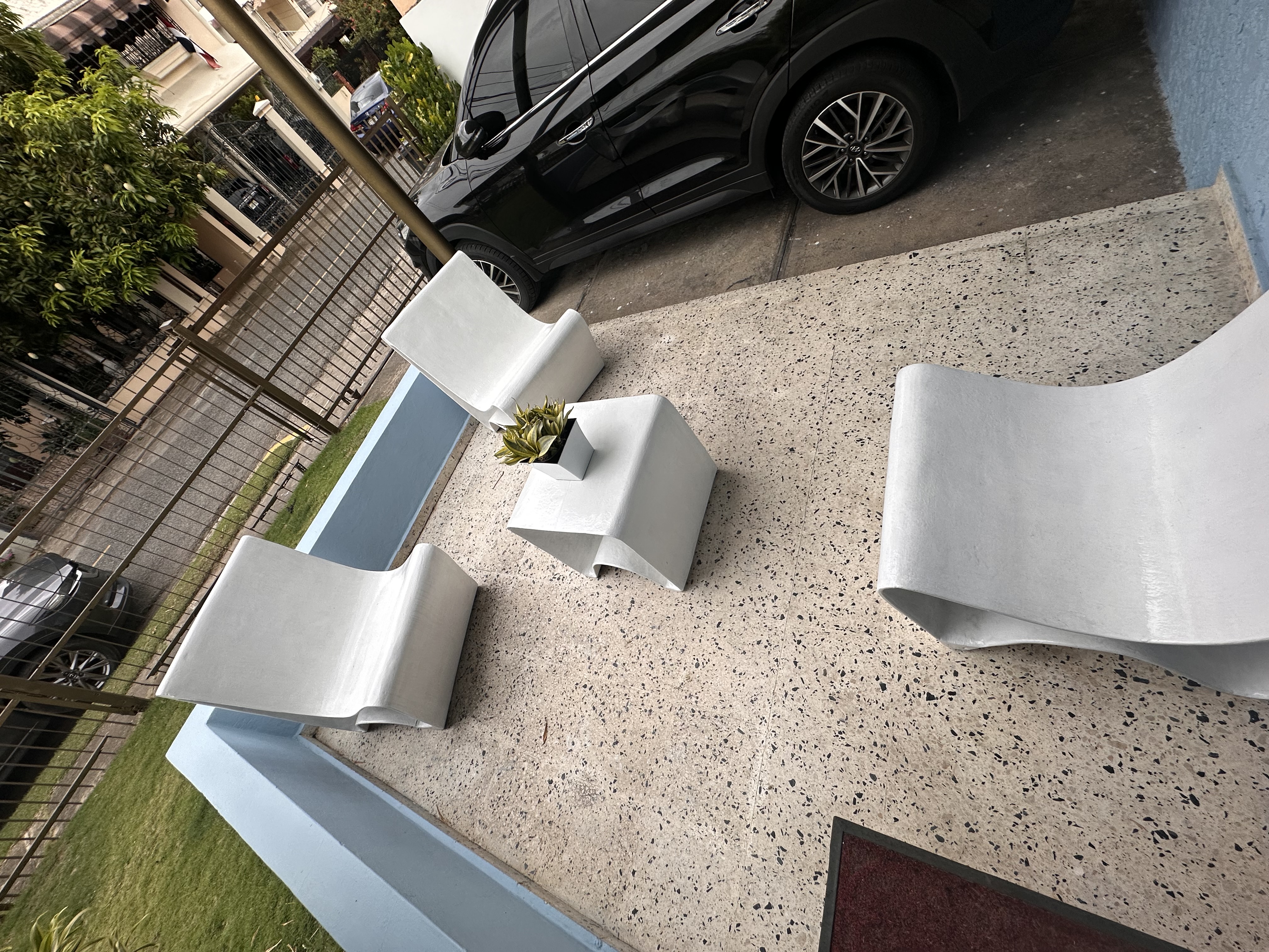 muebles y colchones - Juego muebles y mesa de asbesto para exterior 3