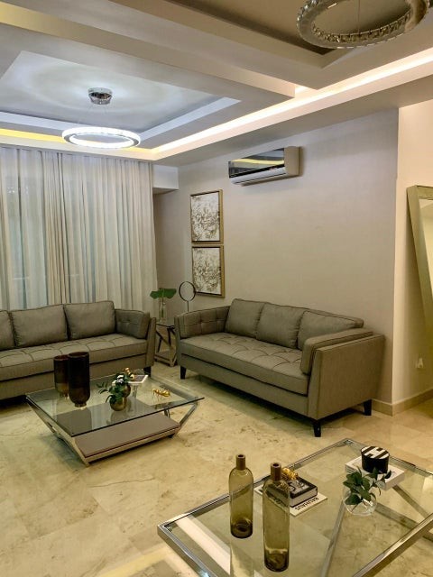 apartamentos - Apartamento en Alquiler Naco Amueblado de Tres Habitaciones 3
