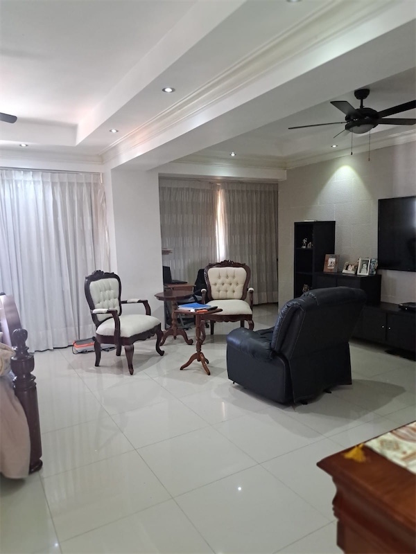 apartamentos - Venta de apartamento en torre ensanche Ozama tipo  Penthouse de 347mts 4