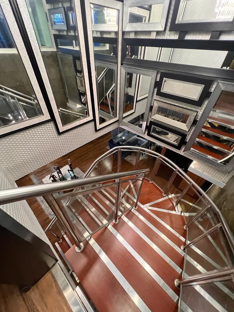 apartamentos - Pent-house lujoso amoblado Piantini de Cuatro Habitaciones  9