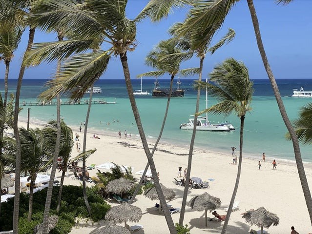 apartamentos - Proyecto en venta Punta Cana #24-64 dos dormitorios, línea blanca, área social 6