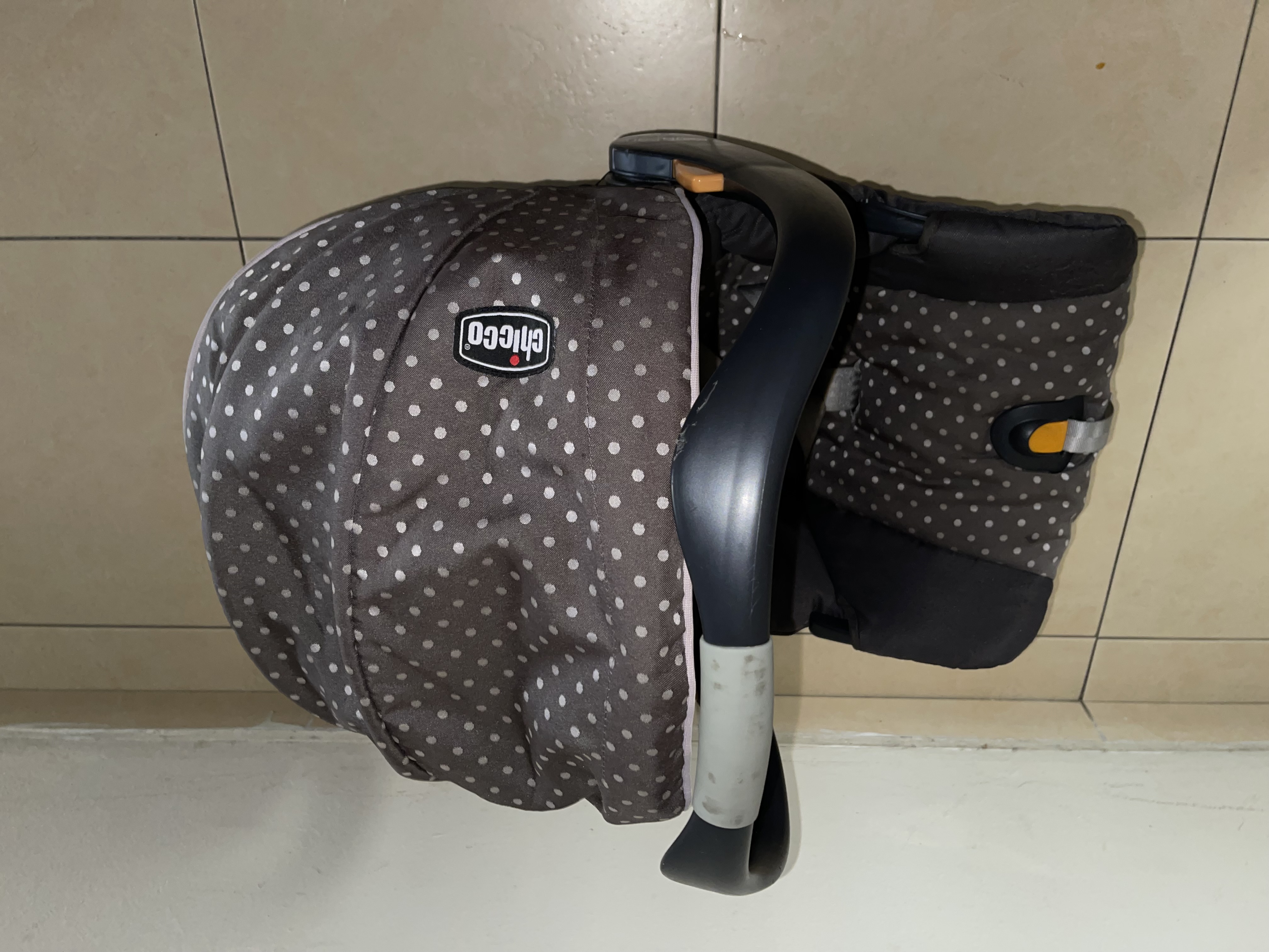 coches y sillas - Vendo Car Seat Chicco 0