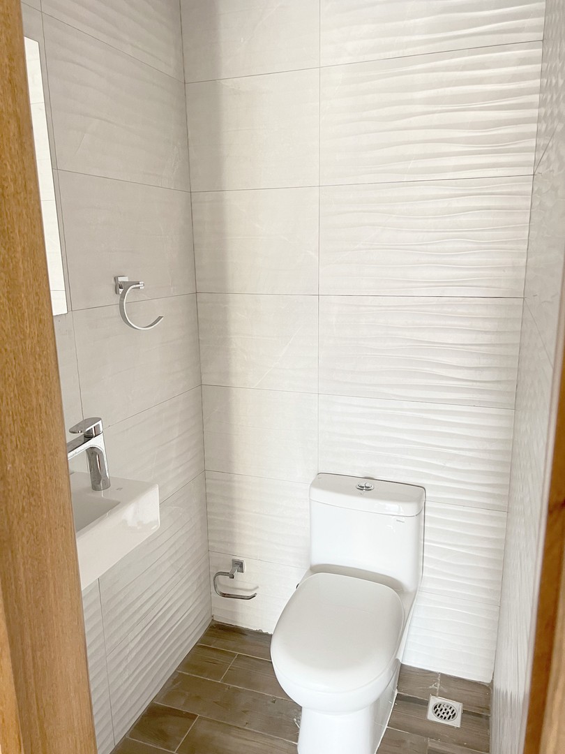 apartamentos - Apartamento en alquiler en Naco
Apartamento de  3 habitaciones en alquiler nuevo 8