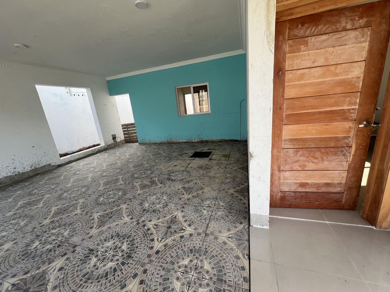 casas - venta de casa con amplio patio en la autopista de san isidro Santo Domingo  3