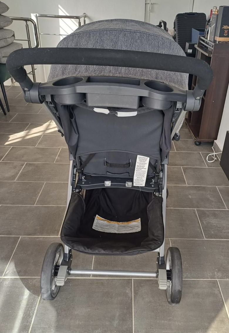 coches y sillas - Silla de bebé con base y coche  7
