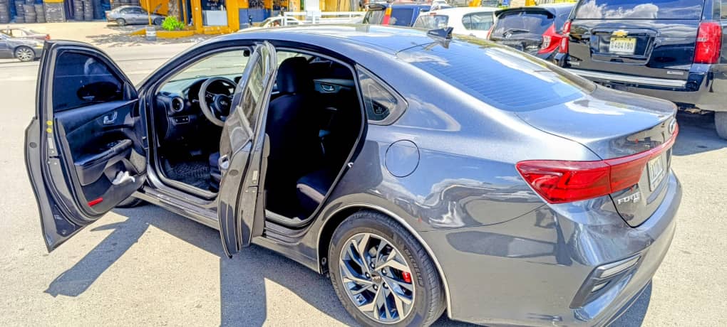 carros - Se vende Kia forte fe 2019 2