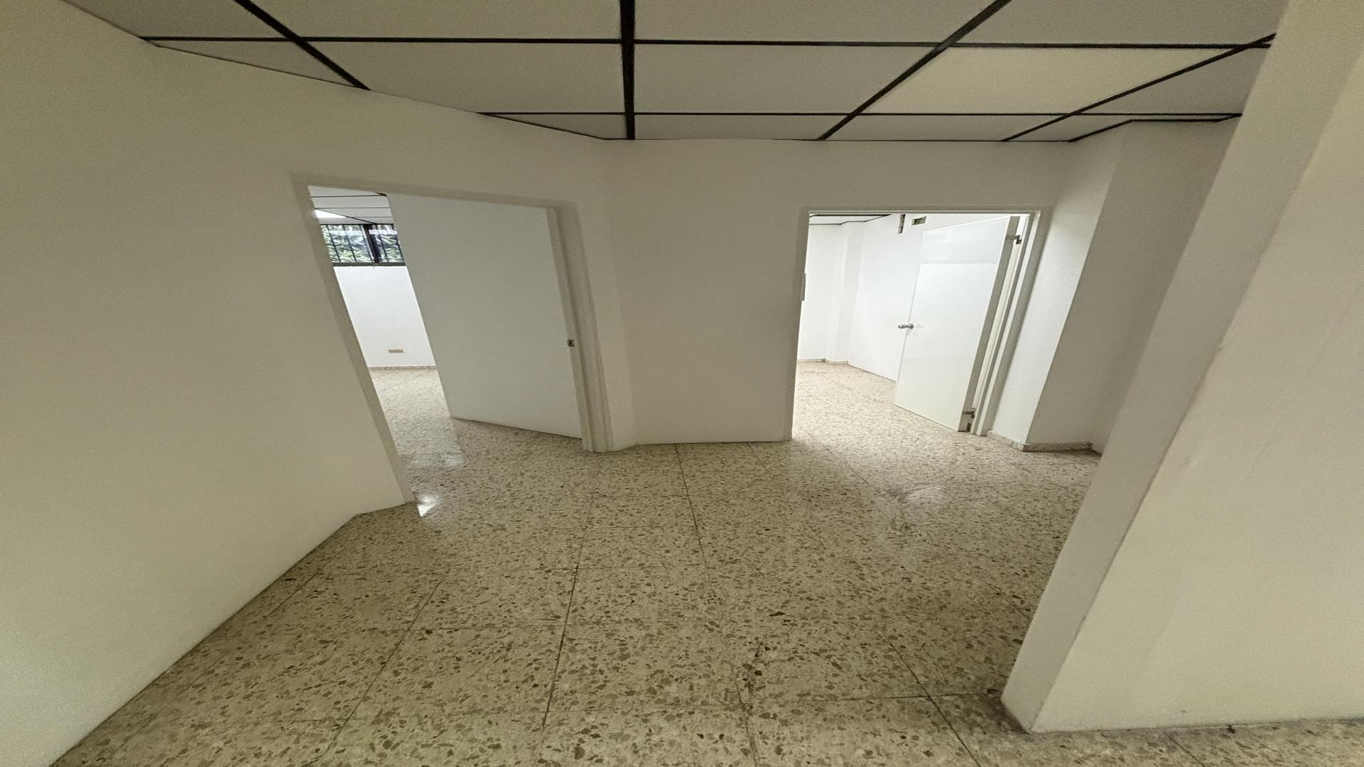 oficinas y locales comerciales - Alquiler Local Comercial Naco 3er piso 289Mts 0